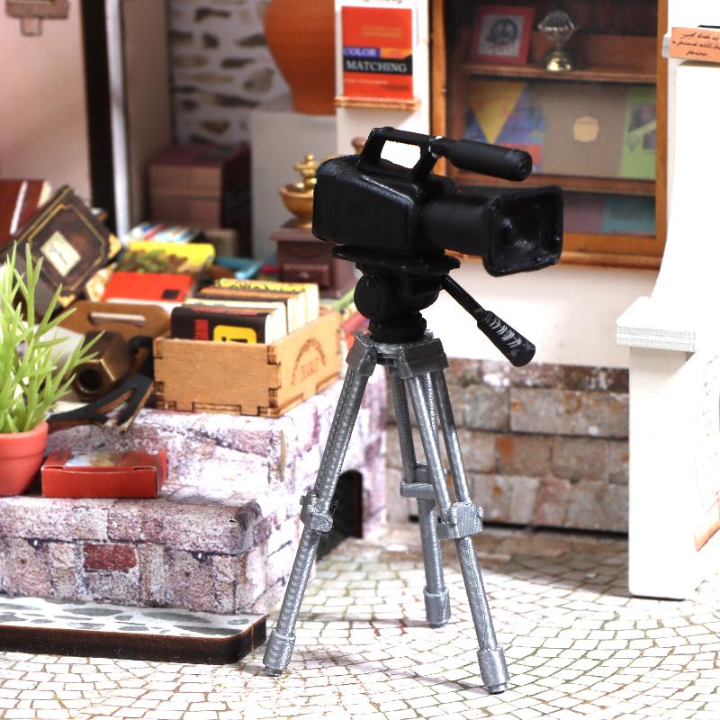 Mini Treppiede per Videocamera - Lens Adapter Ring recensione e prezzo